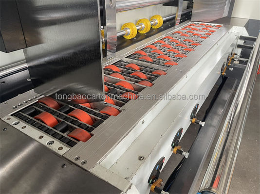 Stampa digitale per la stampa su fogli ondulati a velocità di 60 m/min