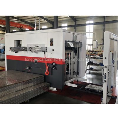 Macchine semiautomatiche per la fabbricazione di scatole di cartone
