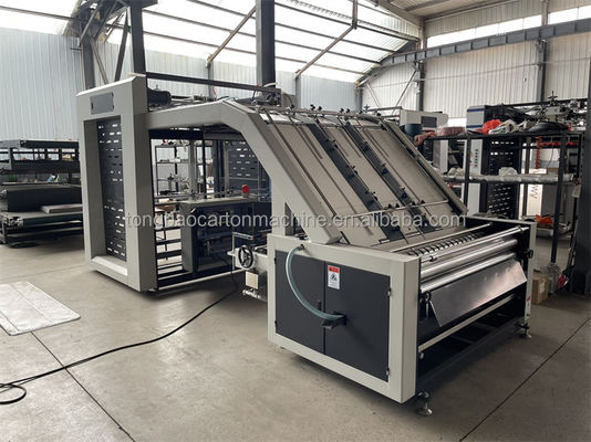 Tipo di imballaggio a pellicola Macchina per la laminazione con flauto per la fabbricazione di scatole di cartone