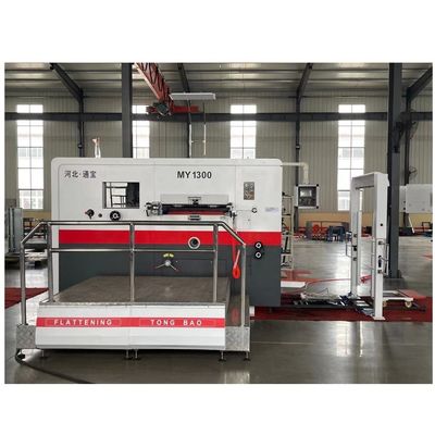380V macchina automatica per il ritaglio e il taglio a stampo di piastre di cartone tecnologia avanzata
