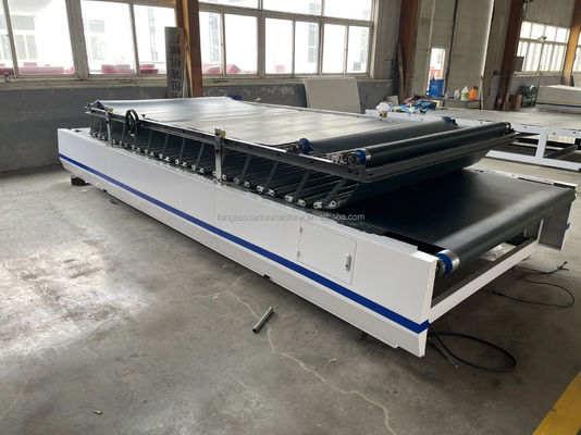 60 m/min Macchina semiautomatica monofaccia per la laminazione della tavola a flauto