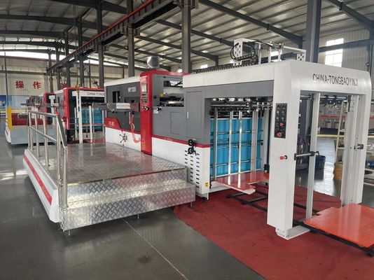 Applicazioni versatili Macchine automatiche ad alta velocità per il taglio e la creatura a stampo piatto
