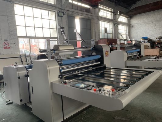 Risultati di laminazione professionale con la macchina di laminazione del cartone e il tipo di imballaggio a pellicola