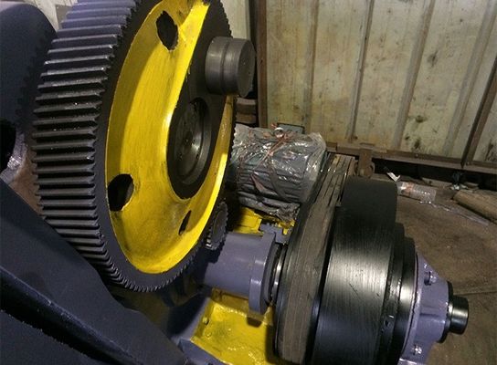 Piattaforma piatta semiautomatica per la produzione liscia e precisa