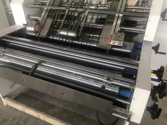 Macchina di laminazione a flauto automatico BZJ-1600 per laminazione ad alta velocità a flauto litho