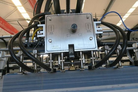 Macchina per la laminazione automatica di carta ondulata con flauto A2 per le esigenze del cliente