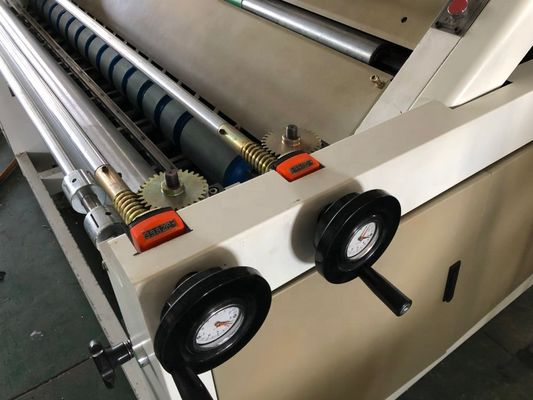 BZJ-1600 Macchina di laminazione completamente automatica per la produzione di cartone ondulato