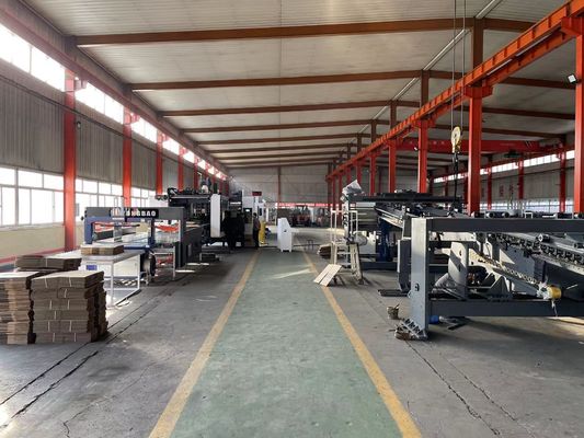 Funzionamento regolare Semi automatico Servo Nail Box Stitching Machine per una facile manutenzione
