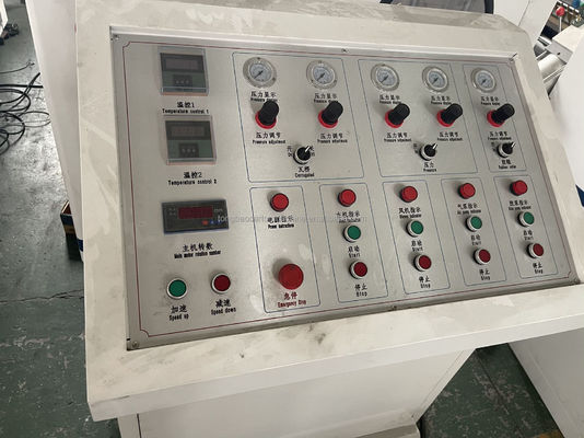 Linea automatica di imballaggio a cartone ondulato a facciata singola per un processo di imballaggio liscio
