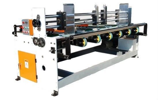 Macchina di cartone avanzata per l'alimentazione automatica di cartone per la necessità di imballaggio preciso