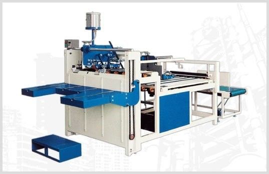 Video supporto tecnico Semi-automatico cartone ondulato Folder Gluer per 1515mm Dimensione